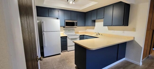 1367 Nyack Pl