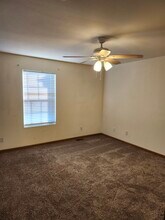 28 Peartree Ln in Glen Carbon, IL - Building Photo - Building Photo