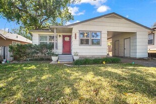 4929 Locke Ave in Fort Worth, TX - Building Photo