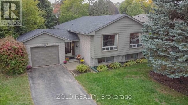 property at 3 Highcroft Rd