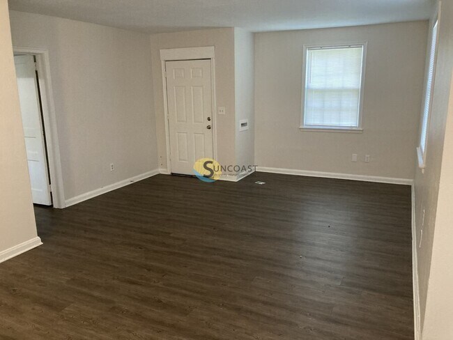 7959 Concord Blvd W in Jacksonville, FL - Building Photo - Building Photo
