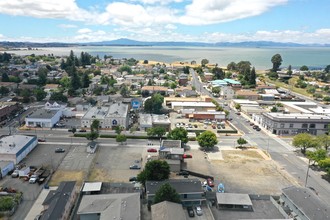 133-135 Parker Ave in Rodeo, CA - Building Photo - Building Photo