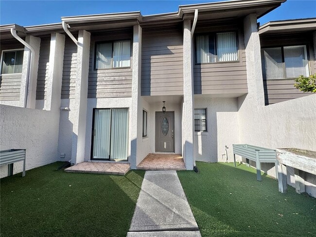 120 Olive Tree Cir in Altamonte Springs, FL - Building Photo - Building Photo