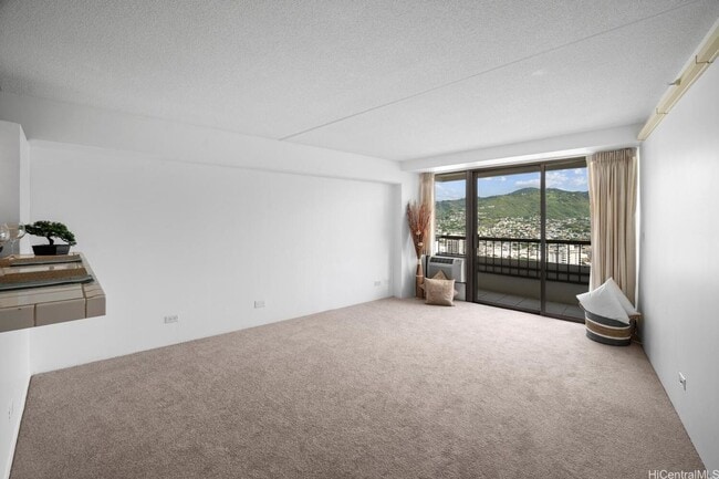 2333 Kapiolani Blvd in Honolulu, HI - Building Photo - Building Photo