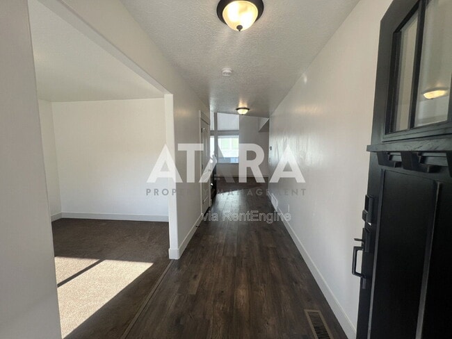 1788 W Fall Brook Dr in Saratoga Springs, UT - Building Photo - Building Photo