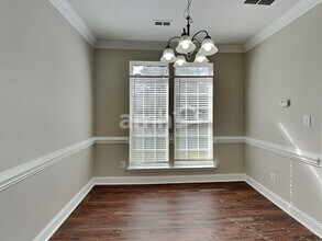 5921 Waverly Lynn Ln in Charlotte, NC - Building Photo - Building Photo