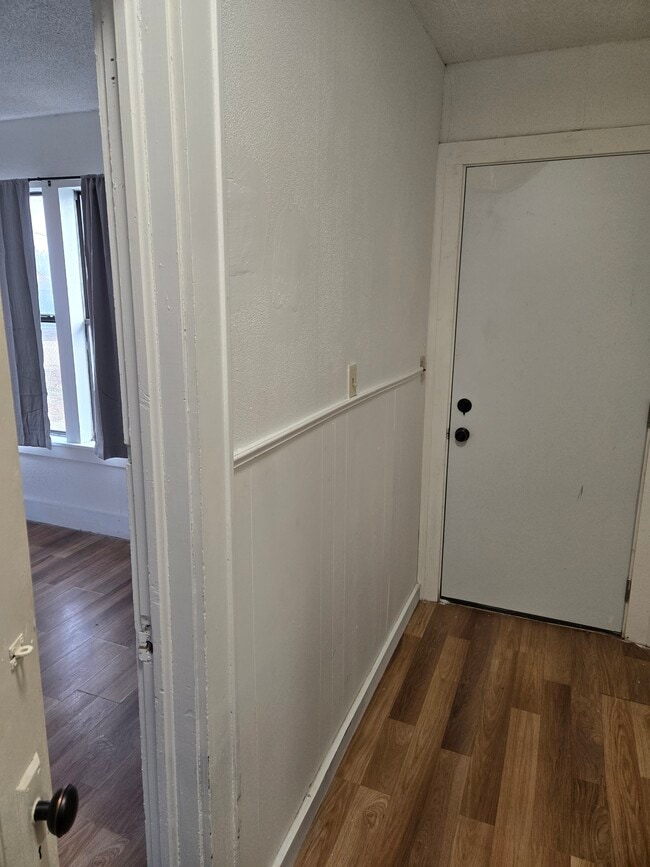 1210 N Crain St in Altus, OK - Building Photo - Building Photo