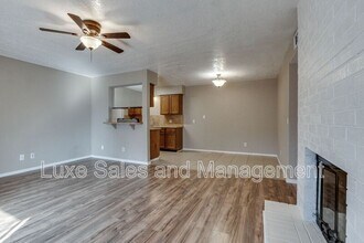 3200 W Britton Rd in Oklahoma City, OK - Foto de edificio - Building Photo