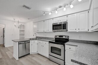 11652 NW 19th Dr in Coral Springs, FL - Building Photo - Building Photo