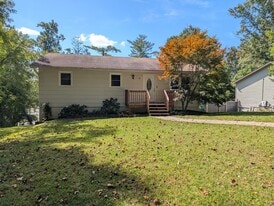 96 Appian Way in Royal Pines, NC - Building Photo