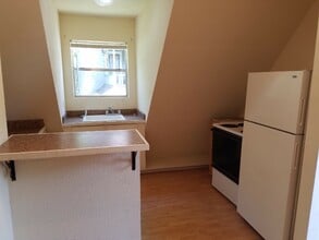 619 Washburn St, Unit Garage Apt. in Taylor, TX - Foto de edificio - Building Photo