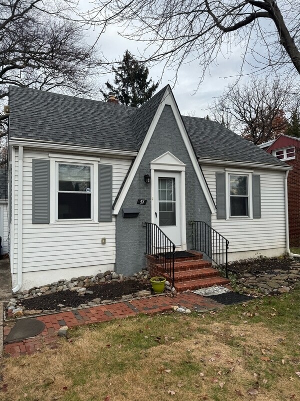 property at 51 George St