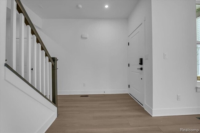 10790 Barrett in Plymouth, MI - Building Photo - Building Photo