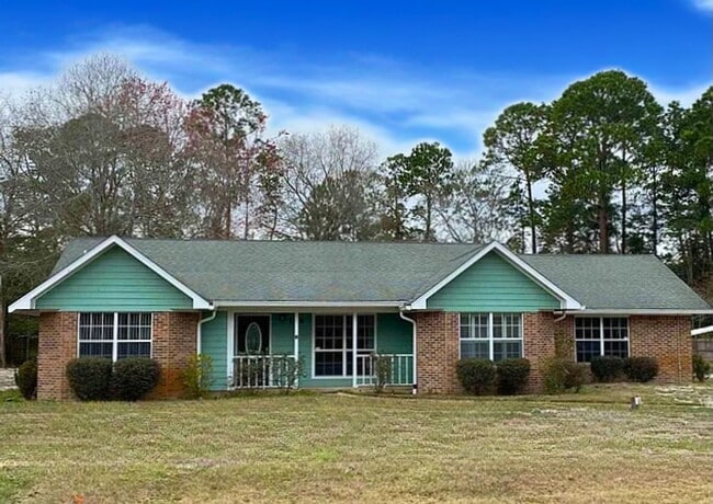 property at 176 Whippoorwill Cir
