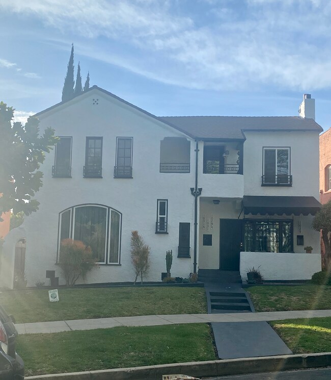 1031 S Orange Dr, Unit 1031 Orange