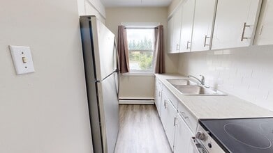 157 Arbour Glen Crescent in London, ON - Building Photo - Building Photo