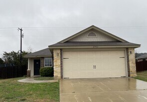 2903 Montague County Dr in Killeen, TX - Building Photo