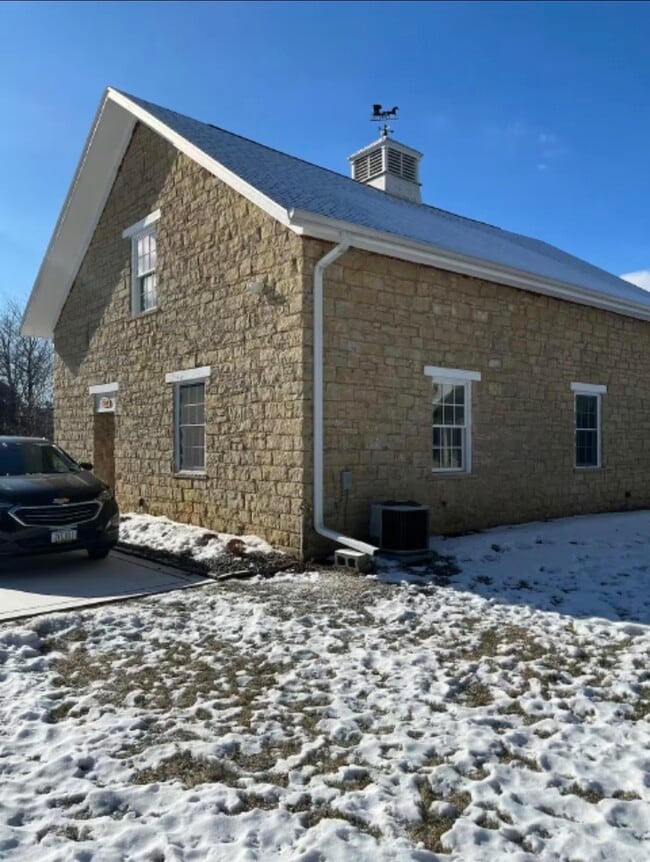 237 Fremont Ave in Dubuque, IA - Building Photo - Building Photo