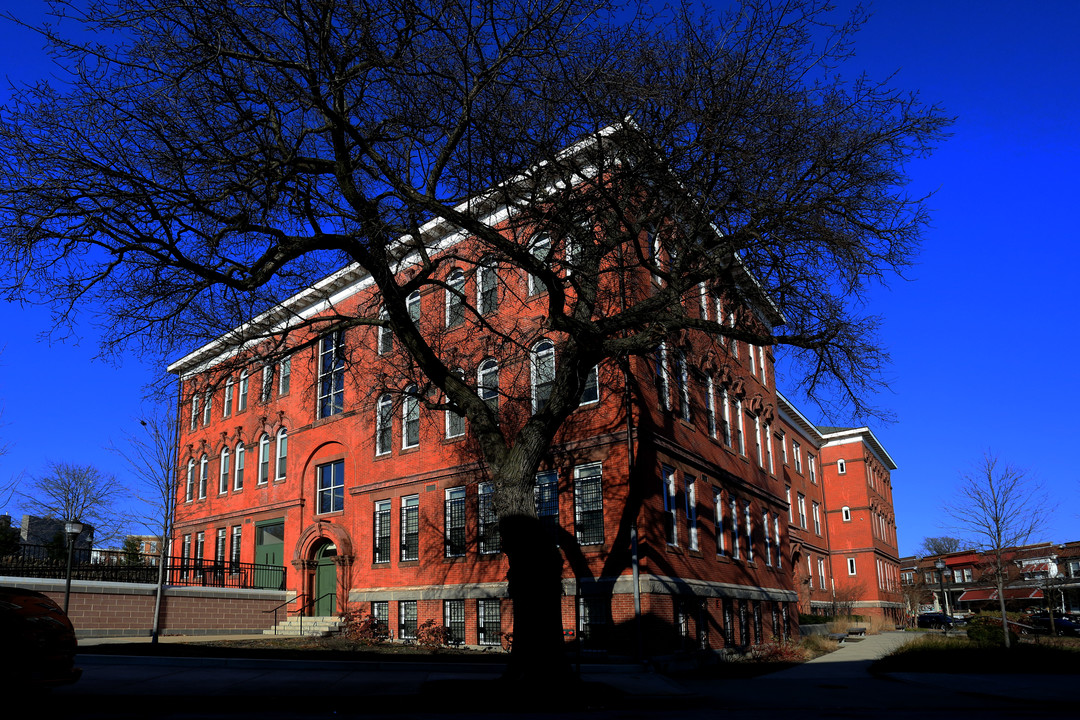 North Barclay Green in Baltimore, MD - Building Photo