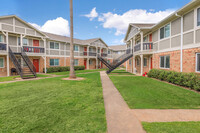 Castlewood Apartments photo'