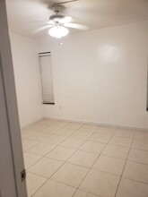 1525 NW 19th Terrace, Unit 19 in Miami, FL - Building Photo - Building Photo