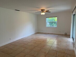 4399 Forest Ln in Palm Springs, FL - Building Photo - Building Photo