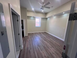 1314 11th Ave, Unit 3rd Floor Rear in Altoona, PA - Building Photo - Building Photo