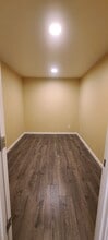 15150 65th Ave S, Unit 708 in Tukwila, WA - Foto de edificio - Building Photo