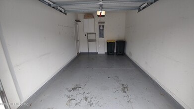 5956 Pavilion Dr in Jacksonville, FL - Building Photo - Building Photo