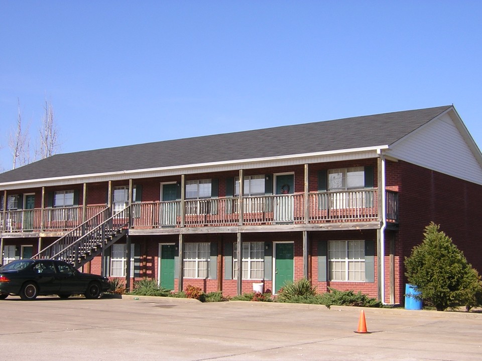 7730-7740 Highway 20 in Florence, AL - Foto de edificio