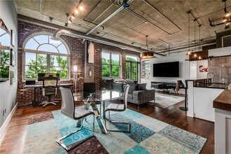 3180 Mathieson Dr NE in Atlanta, GA - Building Photo - Building Photo