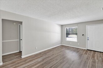 2111 Pentland Dr in Birmingham, AL - Building Photo - Building Photo
