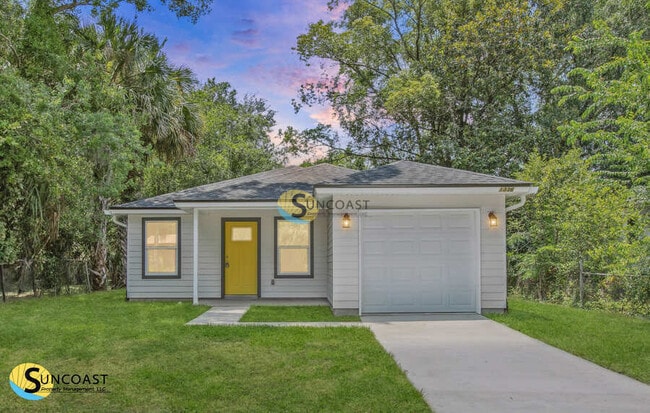 property at 1336 W 30th St
