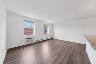 1357-1357 Millersport Hwy in Buffalo, NY - Building Photo - Building Photo