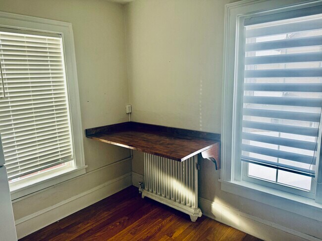 52 Genesee St, Unit Apartment 3 in Geneva, NY - Building Photo - Building Photo