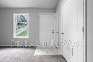 5793 Williamsburg Trce in Atlanta, GA - Building Photo