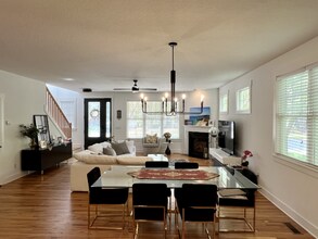 53 Craftsman Cir in Asheville, NC - Building Photo - Building Photo