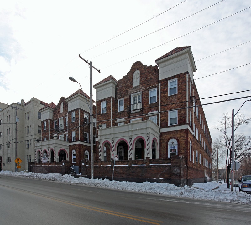 The Flats on 39th in Kansas City, MO - Building Photo