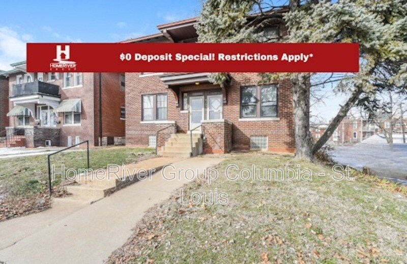 4303 S Grand Blvd in St. Louis, MO - Building Photo