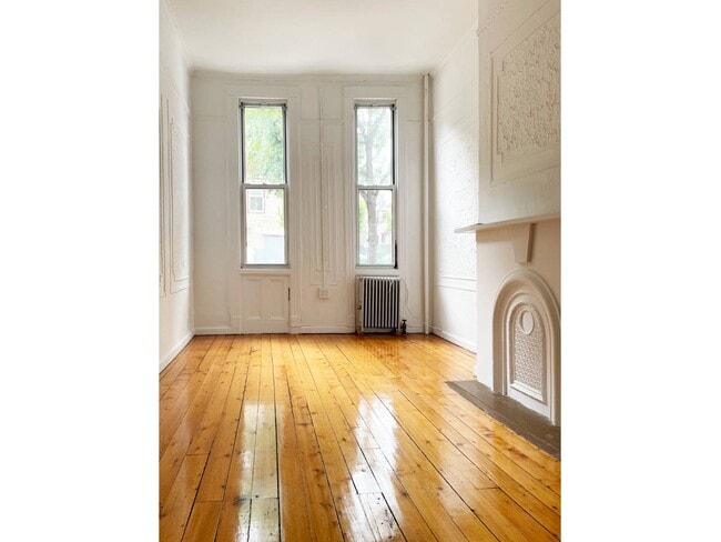 155 India St in Brooklyn, NY - Building Photo - Building Photo