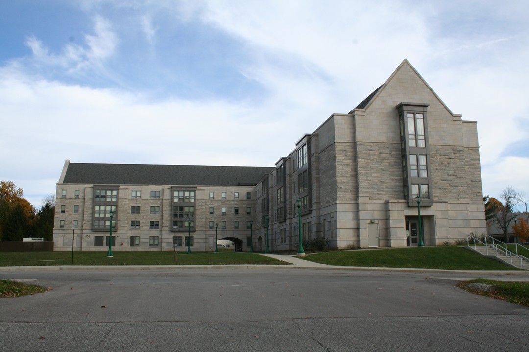 3rd & Union Apartments in Bloomington, IN - Building Photo