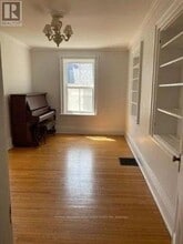 378 King St W in Cobourg, ON - Building Photo - Building Photo