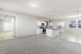 301 Tempest Trl in Maxwell, TX - Building Photo - Building Photo