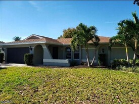 3604 SW 6th Pl in Cape Coral, FL - Building Photo