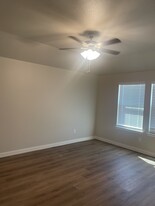 7709 Macedonian Dr in Corpus Christi, TX - Building Photo