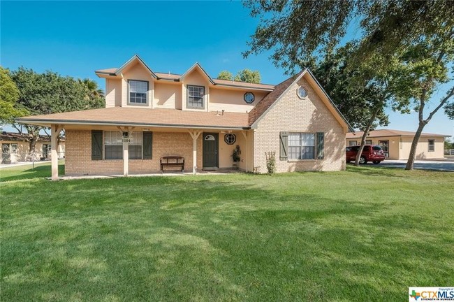 1104 Country Ln in Marion, TX - Building Photo - Primary Photo