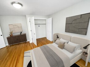 16 Notre Dame St, Unit 3 in Boston, MA - Building Photo - Building Photo