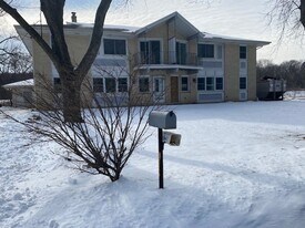 10301-10303 W Fisher Pkwy in Wauwatosa, WI - Building Photo