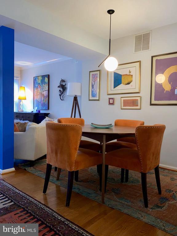2510 S Arlington Mill Dr in Arlington, VA - Building Photo - Building Photo