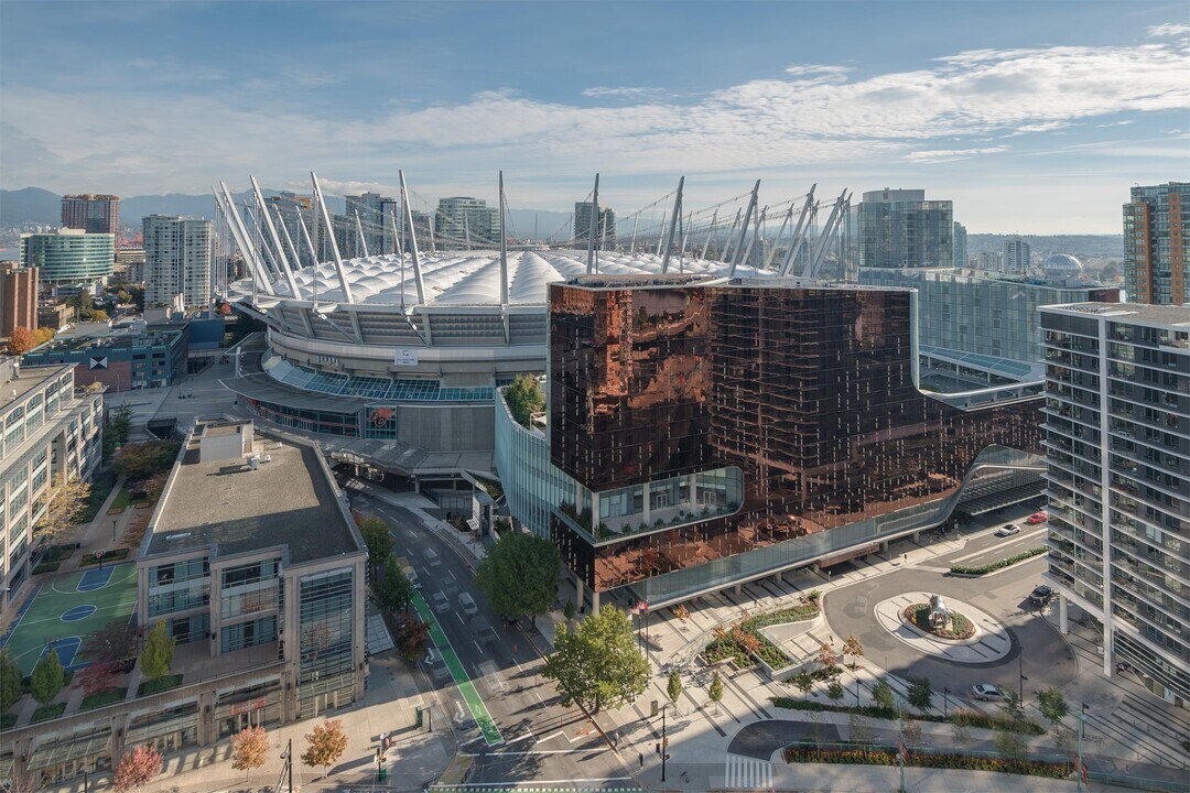 939-2939 Expo Blvd in Vancouver, BC - Building Photo